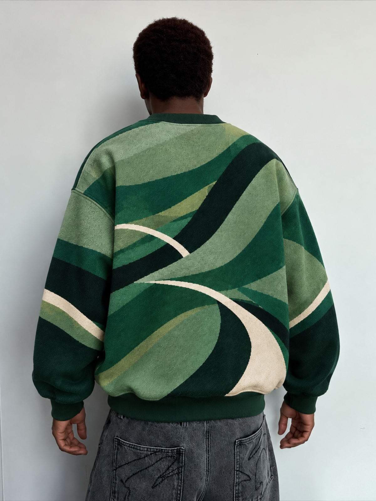 THE WINDING ROADS SWEATSHIRT
