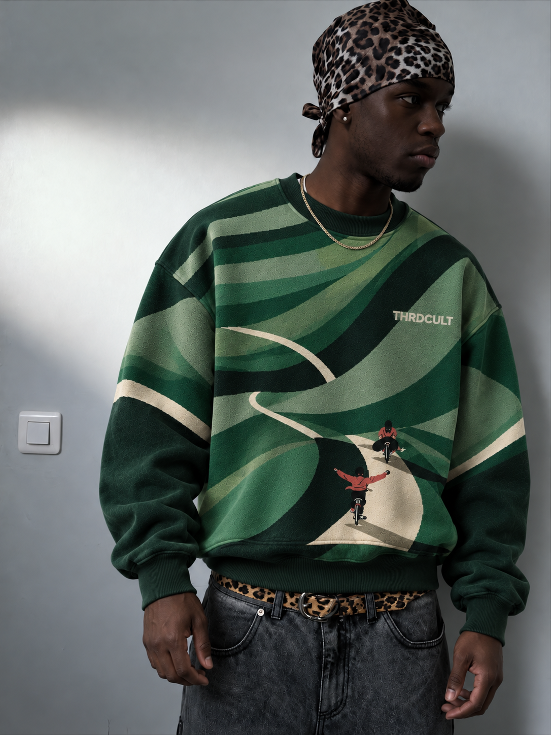 THE WINDING ROADS SWEATSHIRT